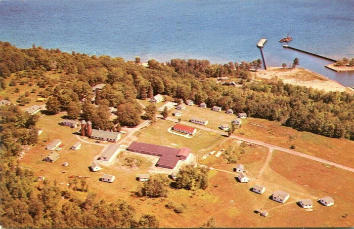Bay Cliff Health Camp - OLD POSTCARD VIEW